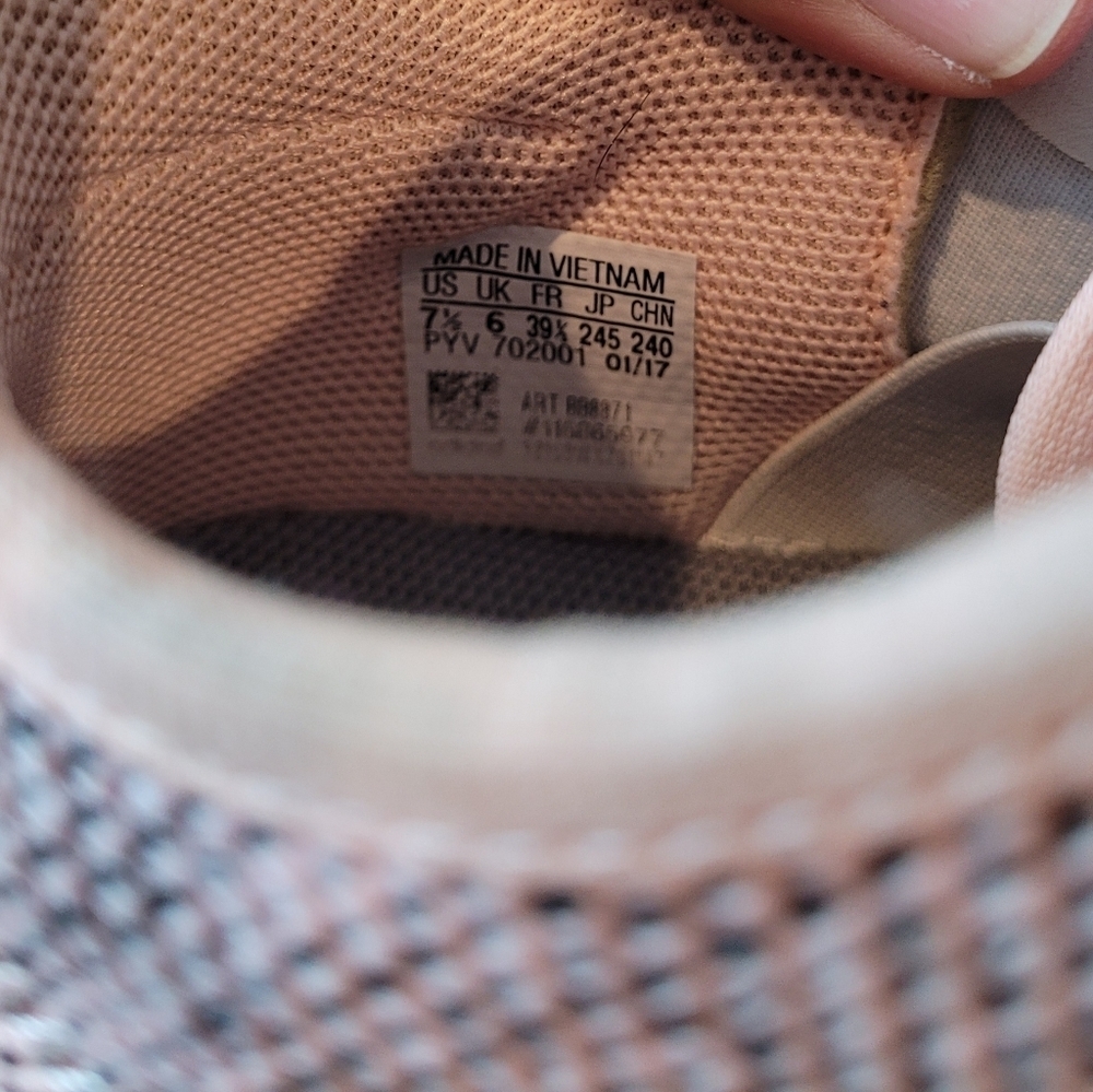 Adidas Women's Tubular Pink Sneaker 7.5 Runs Big - Picture 7 of 10